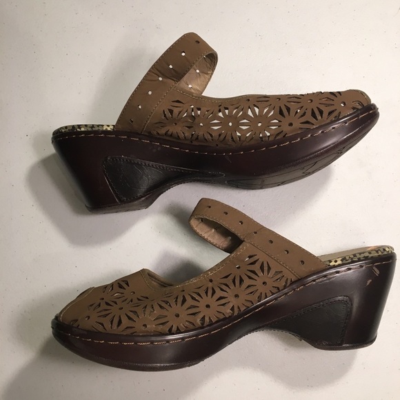 J-41 Adventure On Wedge Sandals Size 10M - Picture 2 of 9